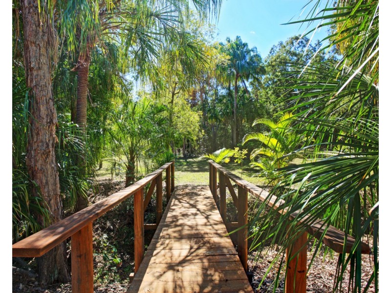 102 Countess Russell Cres, Agnes Water QLD 4677