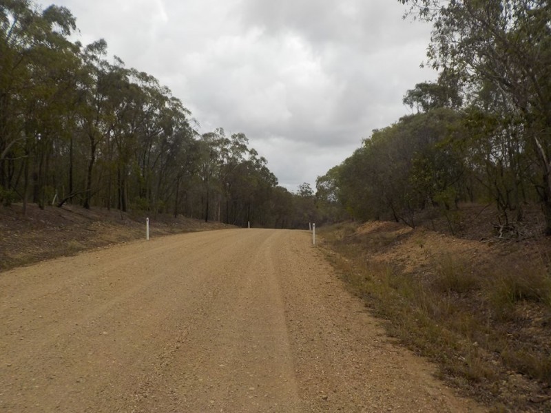 L6 Bootmaker Drive, Round Hill QLD 4677