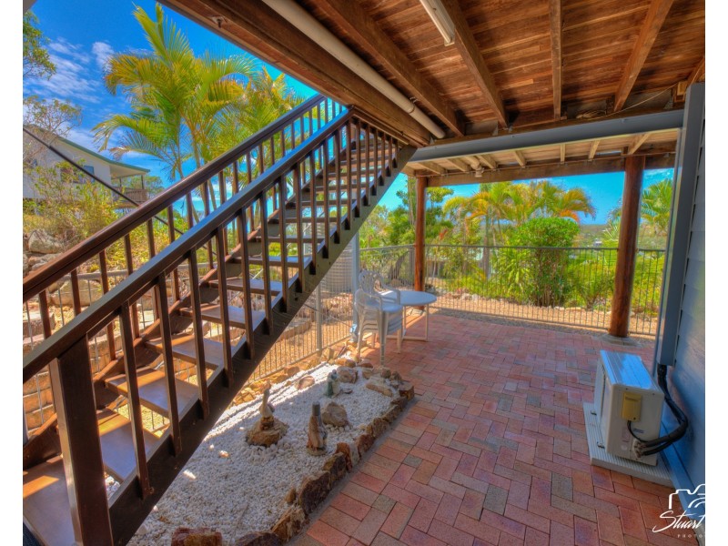 1 Woodrow Drive, Agnes Water QLD 4677