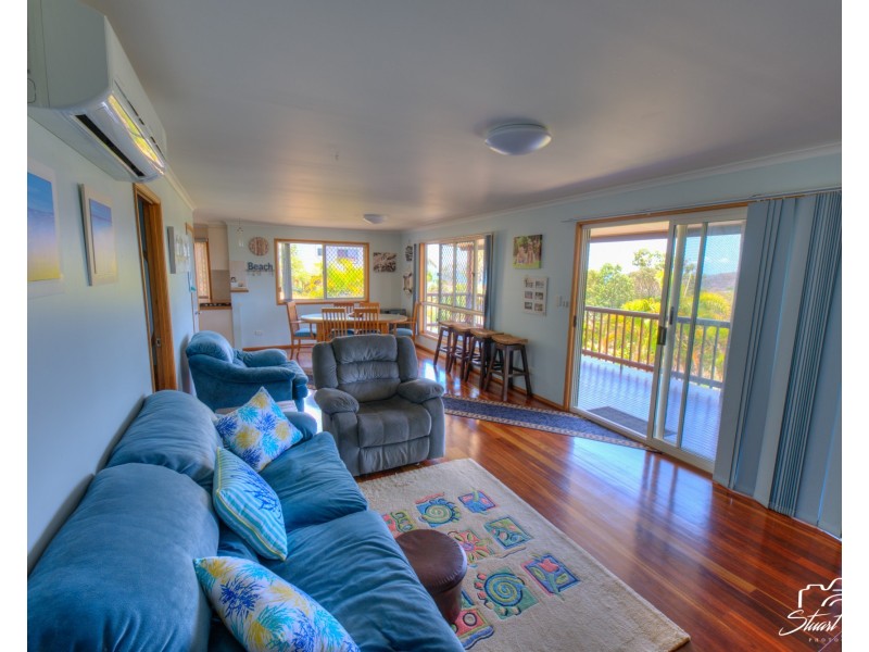 1 Woodrow Drive, Agnes Water QLD 4677