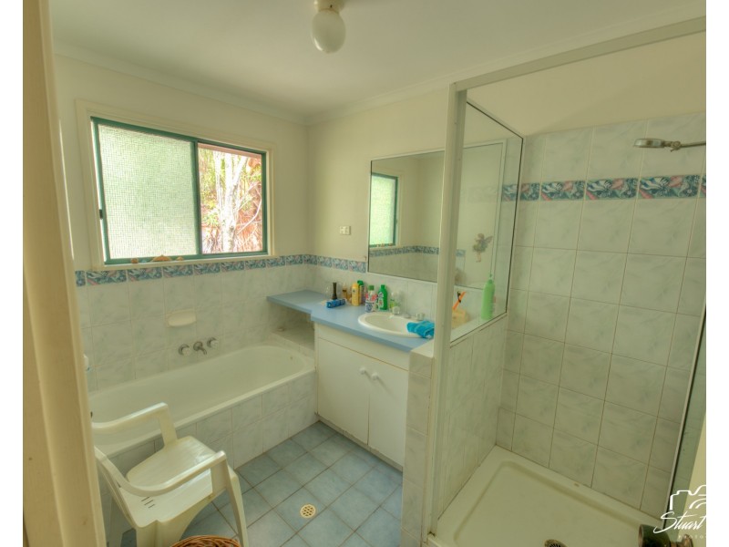 6 Gibbons Court, Agnes Water QLD 4677