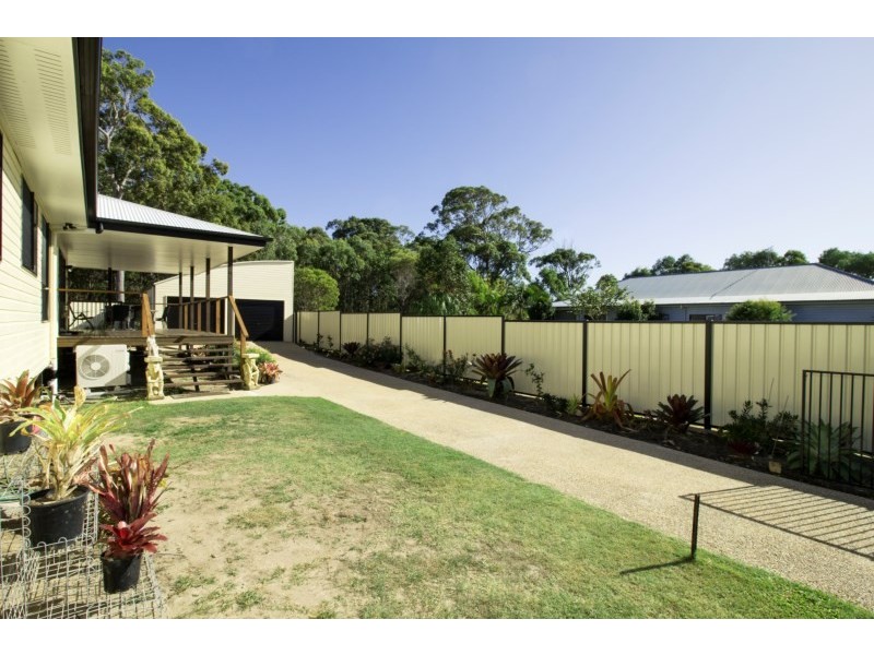 14 Discovery Drive, Agnes Water QLD 4677