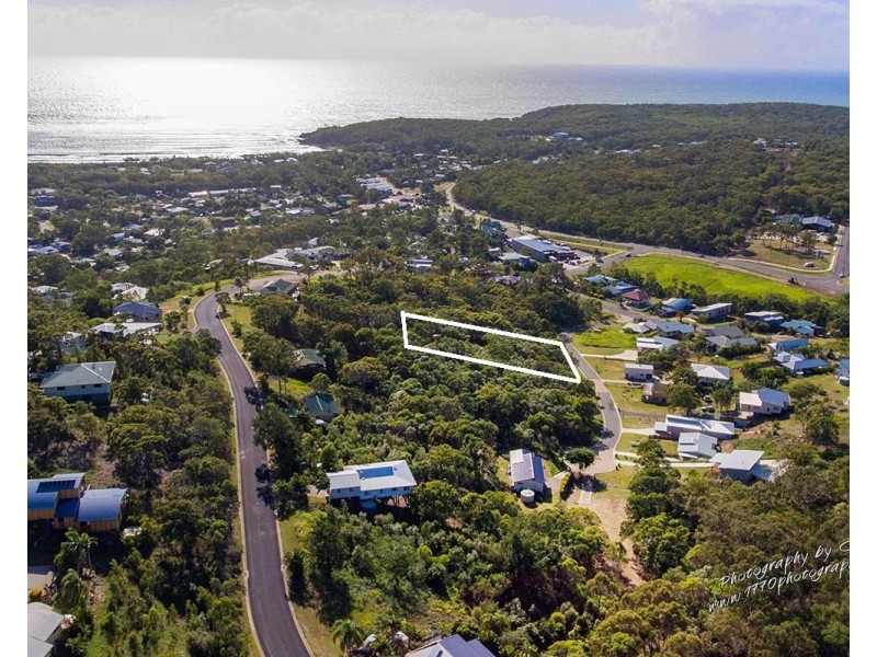 8 Bayview Close, Agnes Water QLD 4677