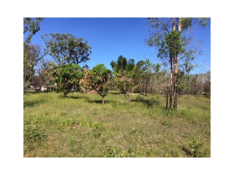 663 Capricornia Drive, Deepwater QLD 4674