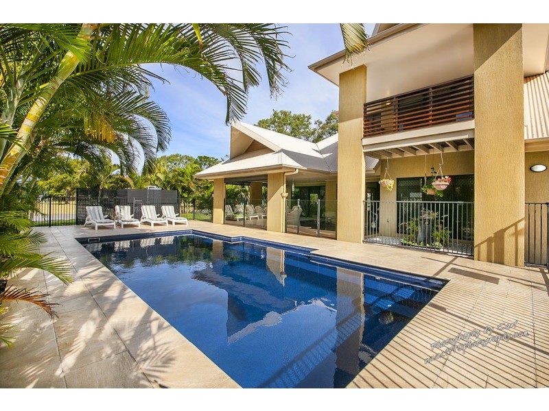 19 Beach Houses Estate Rd, Agnes Water QLD 4677