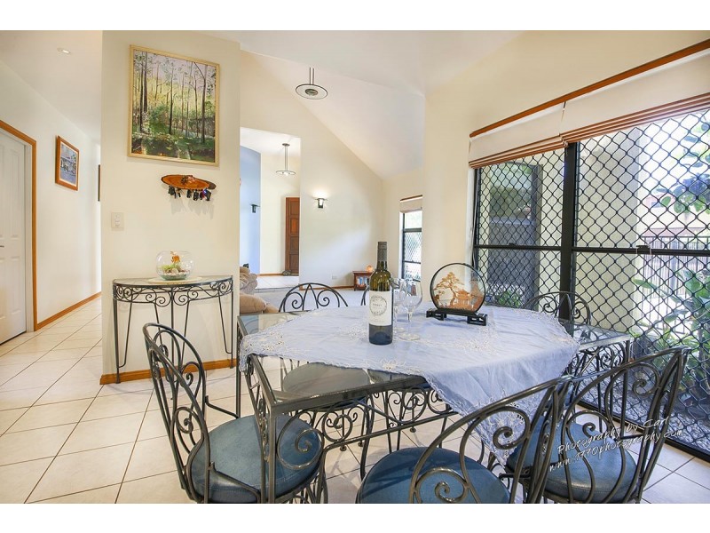 19 Beach Houses Estate Rd, Agnes Water QLD 4677