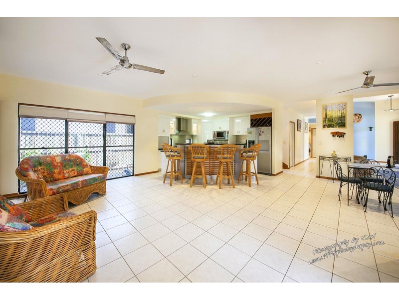 19 Beach Houses Estate Rd, Agnes Water QLD 4677