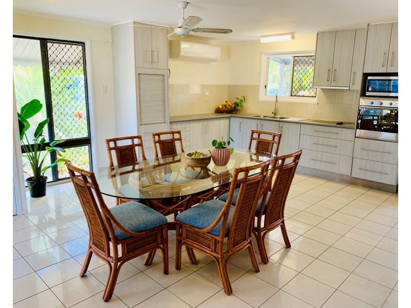 72 Bicentennial Drive, Agnes Water QLD 4677