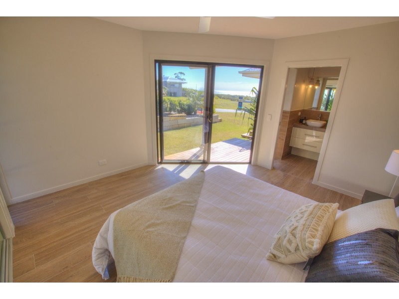 17 Seascape Close, Agnes Water QLD 4677
