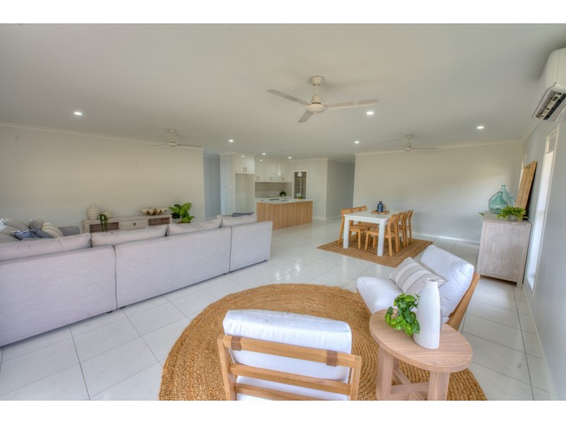 16 Seascape Close, Agnes Water QLD 4677