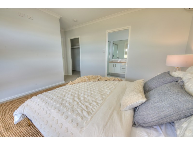 16 Seascape Close, Agnes Water QLD 4677