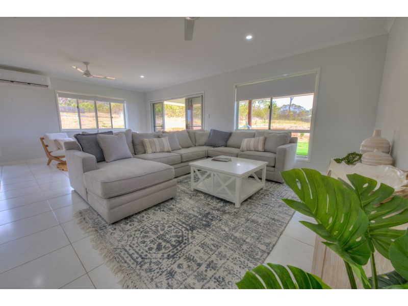 16 Seascape Close, Agnes Water QLD 4677