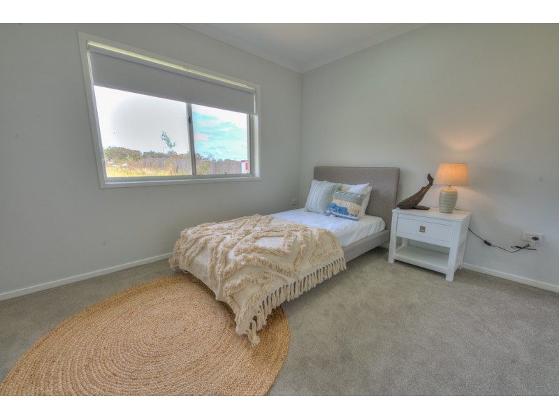 16 Seascape Close, Agnes Water QLD 4677