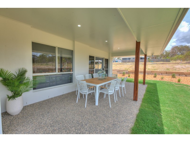 16 Seascape Close, Agnes Water QLD 4677