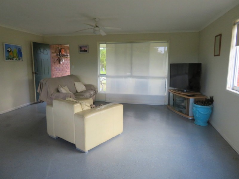 3597 Lowmead Road, Lowmead QLD 4676