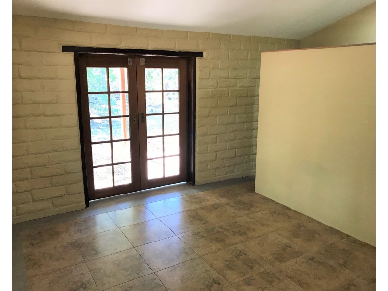 28 Creevey Drive, Captain Creek QLD 4677