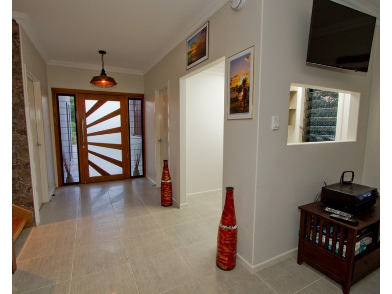 33 Beach Houses Estate Road, Agnes Water QLD 4677