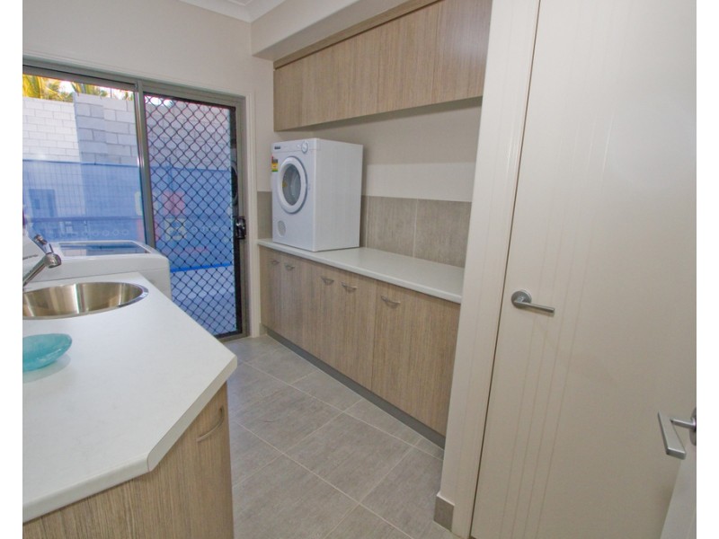 33 Beach Houses Estate Road, Agnes Water QLD 4677