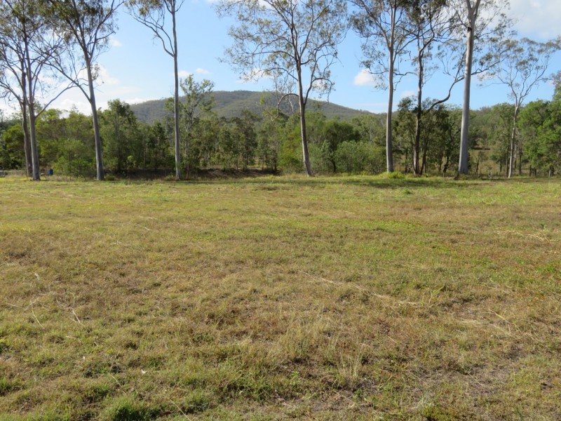 1368 Fingerboard Road, Mount Tom QLD 4677