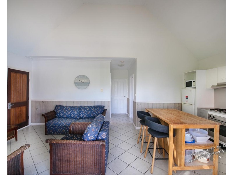 U 29 Beaches Village Circuit, Agnes Water QLD 4677