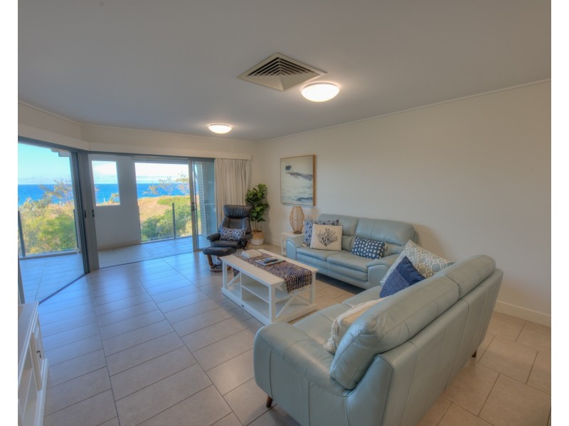 412/1 Beaches Village Circuit, Agnes Water QLD 4677