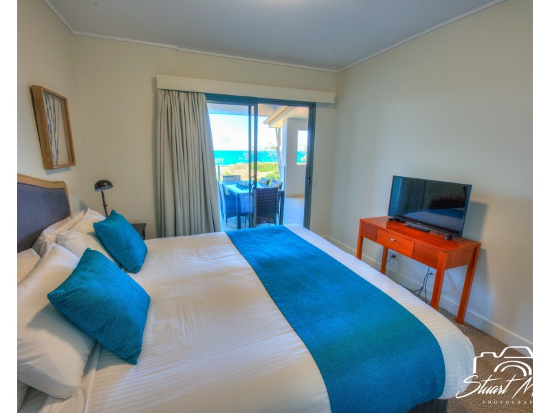 412/1 Beaches Village Circuit, Agnes Water QLD 4677