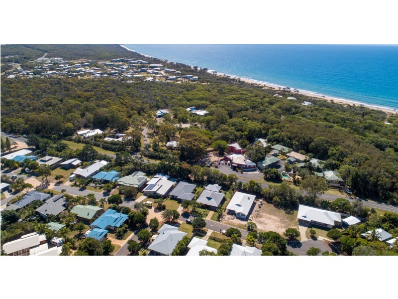 19 Joseph Banks Blvd, Agnes Water QLD 4677