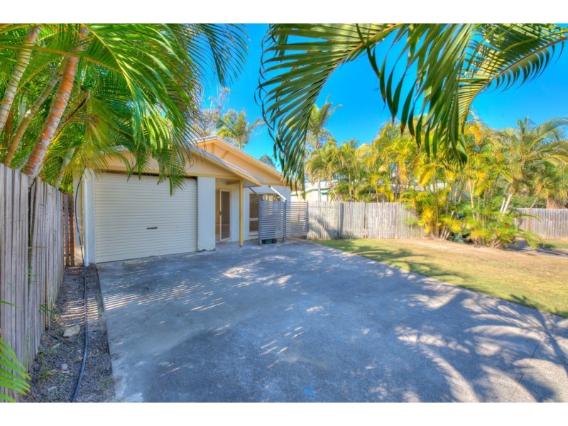 19 Palm Crt, Agnes Water QLD 4677