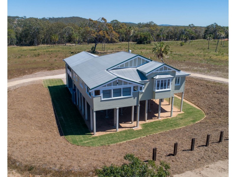 195 Captain Cook Drive, Agnes Water QLD 4677