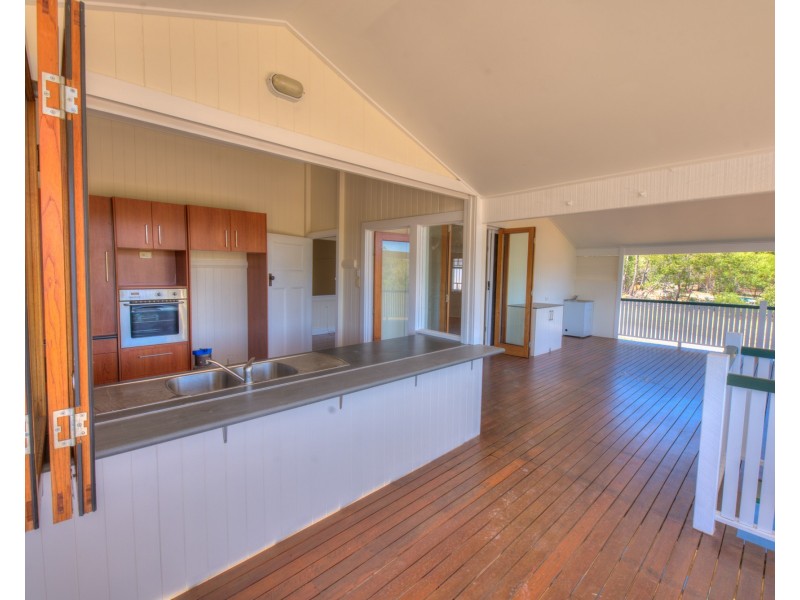 195 Captain Cook Drive, Agnes Water QLD 4677