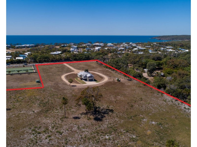 195 Captain Cook Drive, Agnes Water QLD 4677