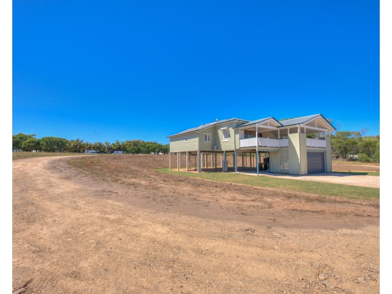 195 Captain Cook Drive, Agnes Water QLD 4677