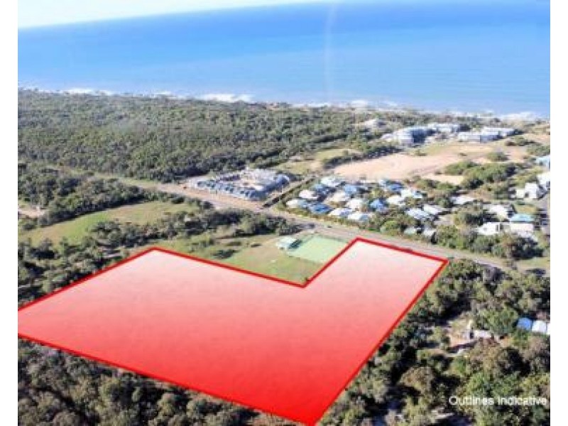 195 Captain Cook Drive, Agnes Water QLD 4677