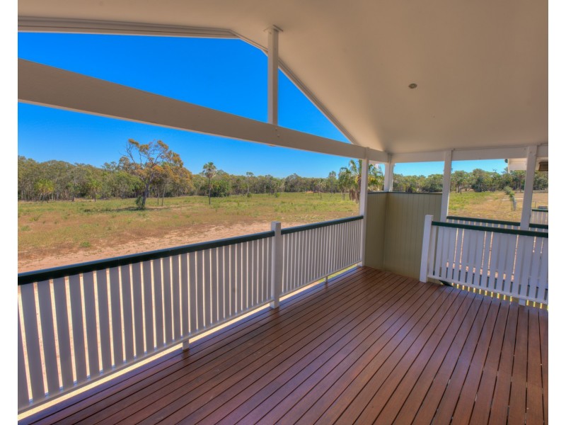 195 Captain Cook Drive, Agnes Water QLD 4677