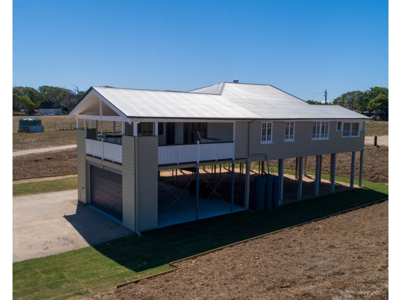 195 Captain Cook Drive, Agnes Water QLD 4677