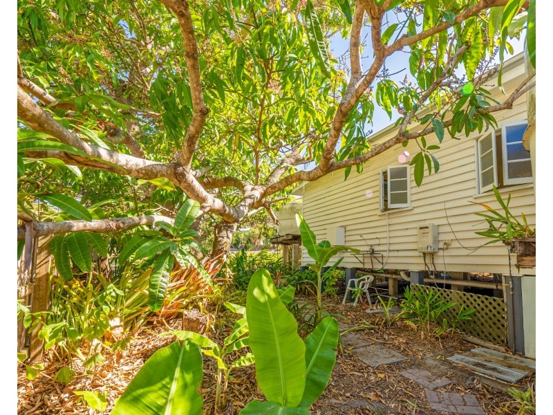 29 Springs Road, Agnes Water QLD 4677