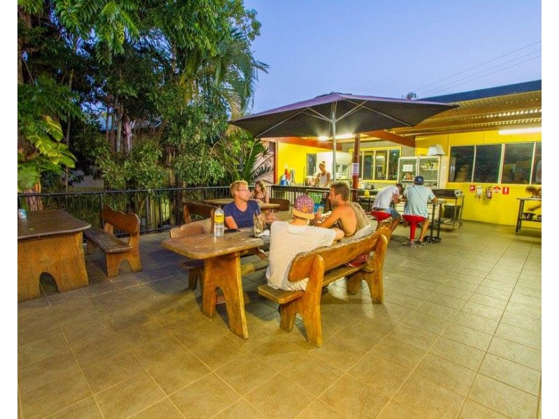 1/52 Captain Cook Drive, Agnes Water QLD 4677