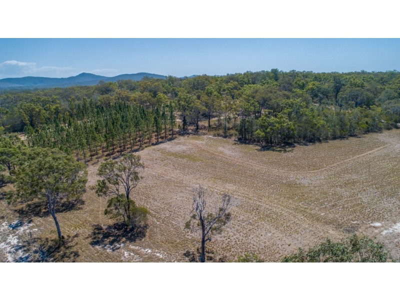 2051 Round Hill Road, Agnes Water QLD 4677