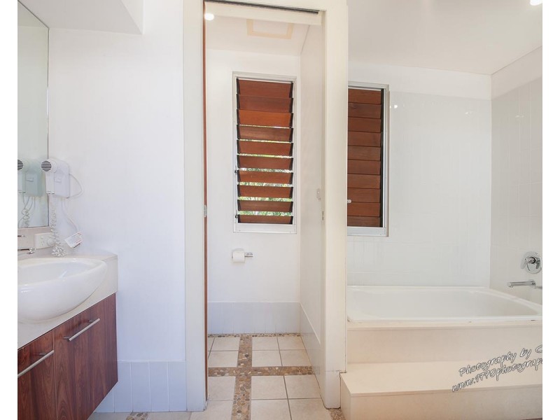 BH 6/10 Ocean Beach Drive, Agnes Water QLD 4677