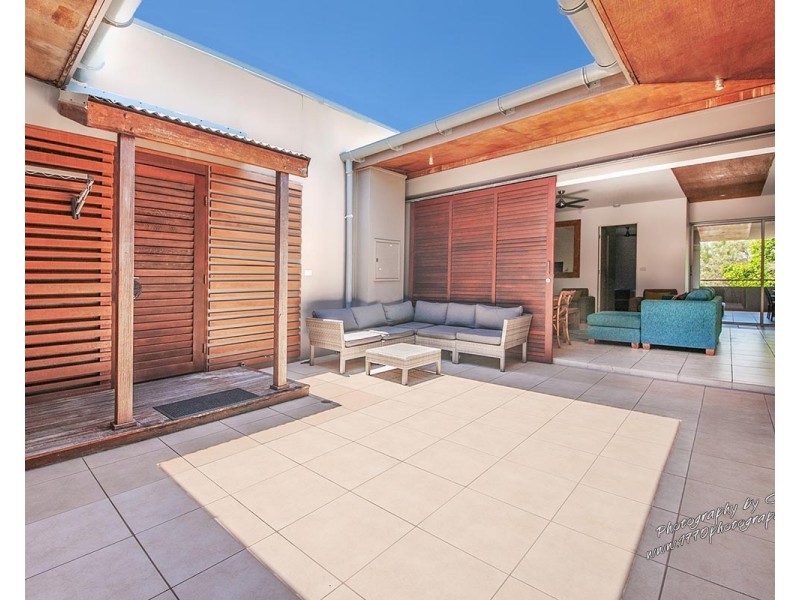 BH 6/10 Ocean Beach Drive, Agnes Water QLD 4677