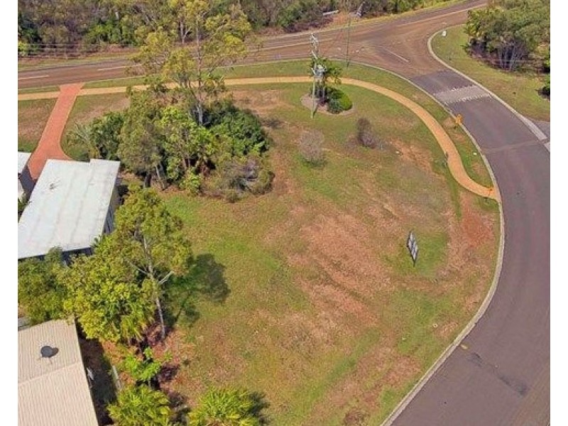 8 Agnes Street, Agnes Water QLD 4677
