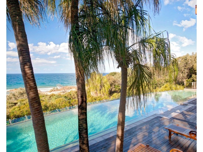 132 Bloodwood Avenue, Agnes Water QLD 4677