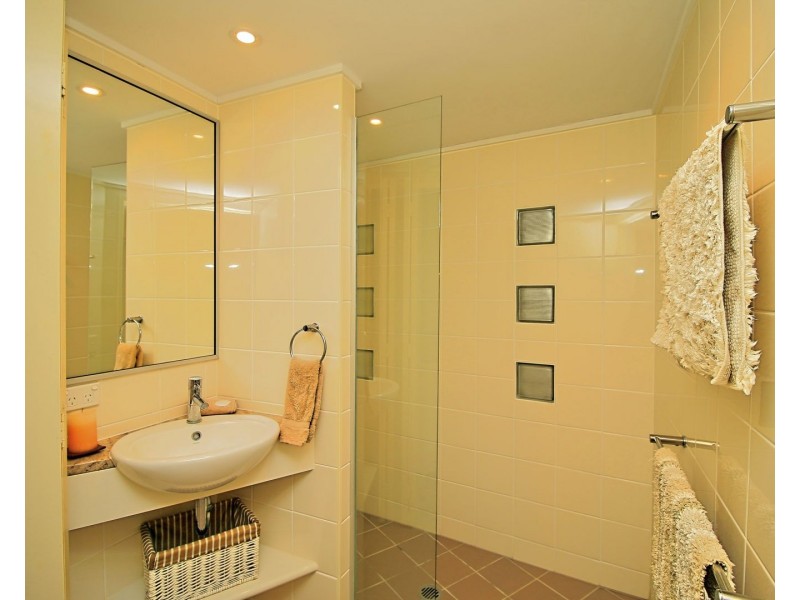 114 Beaches Village Circuit, Agnes Water QLD 4677