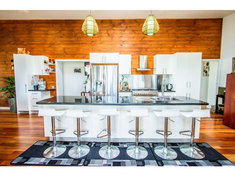 412 Bootmaker Drive, Agnes Water QLD 4677