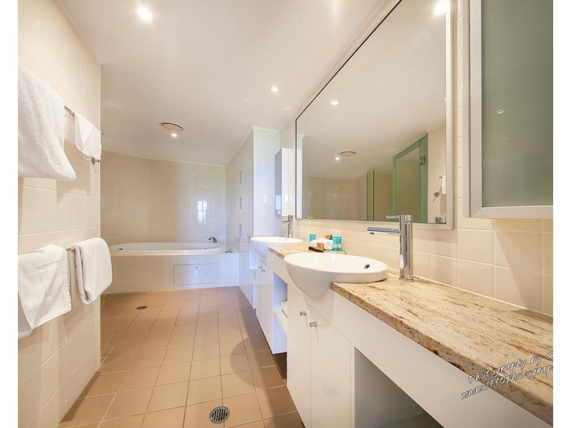 U 407 Beaches Village Circuit, Agnes Water QLD 4677