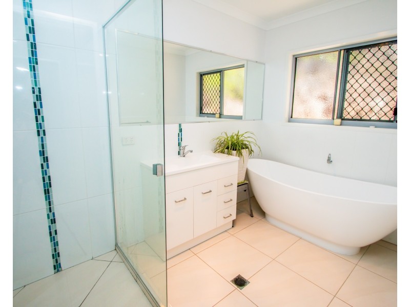 5 Young Nicks Way, Agnes Water QLD 4677