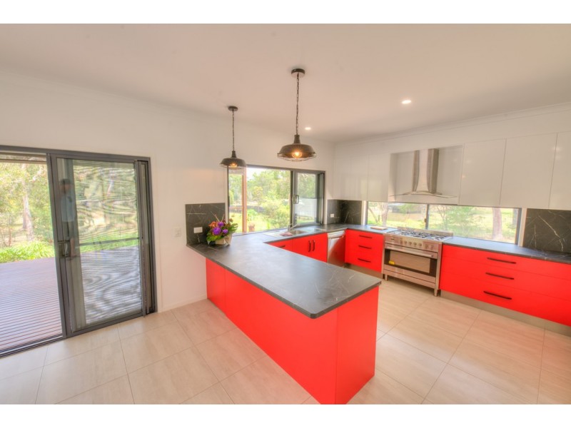 66 Bills Road, Agnes Water QLD 4677