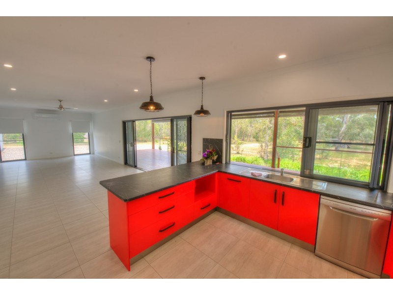 66 Bills Road, Agnes Water QLD 4677