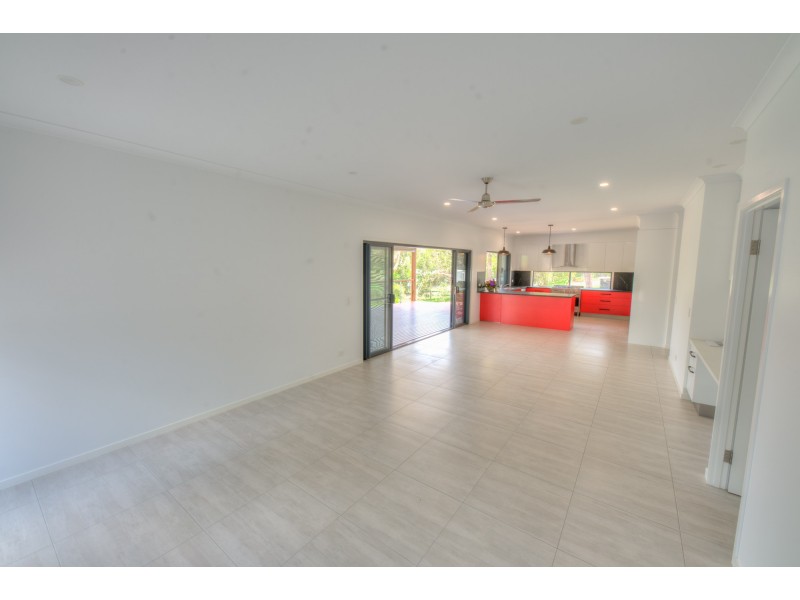 66 Bills Road, Agnes Water QLD 4677