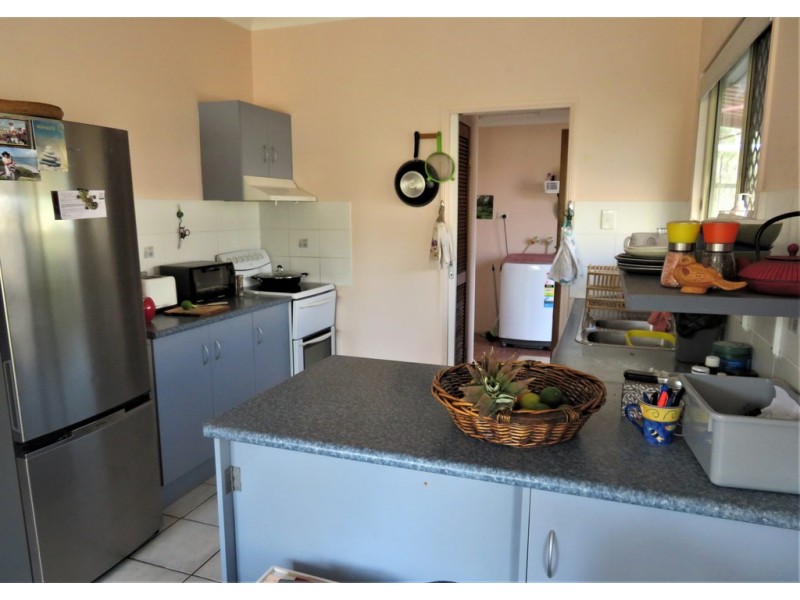 18 Brennan Street, Miriam Vale QLD 4677